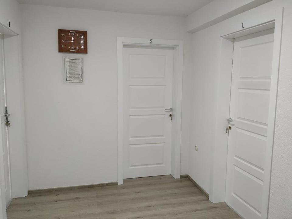 Apartments Mostrovi 奥赫里德 外观 照片